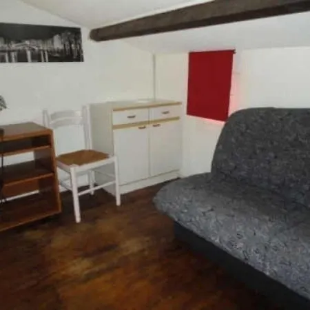 Ayguades Apartment
